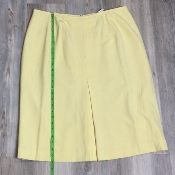 GUC Kasper 3 Pc Pastel Yellow Suit Set, 14 - Picture 12 of 13